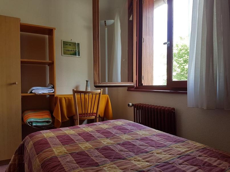 Au Pont De La Gineze Bed & Breakfast Barjac  Luaran gambar