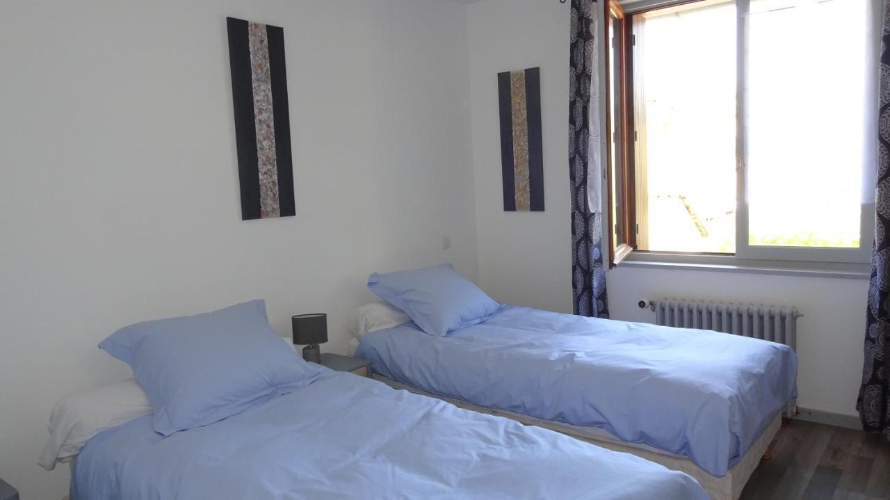 Au Pont De La Gineze Bed & Breakfast Barjac  Luaran gambar